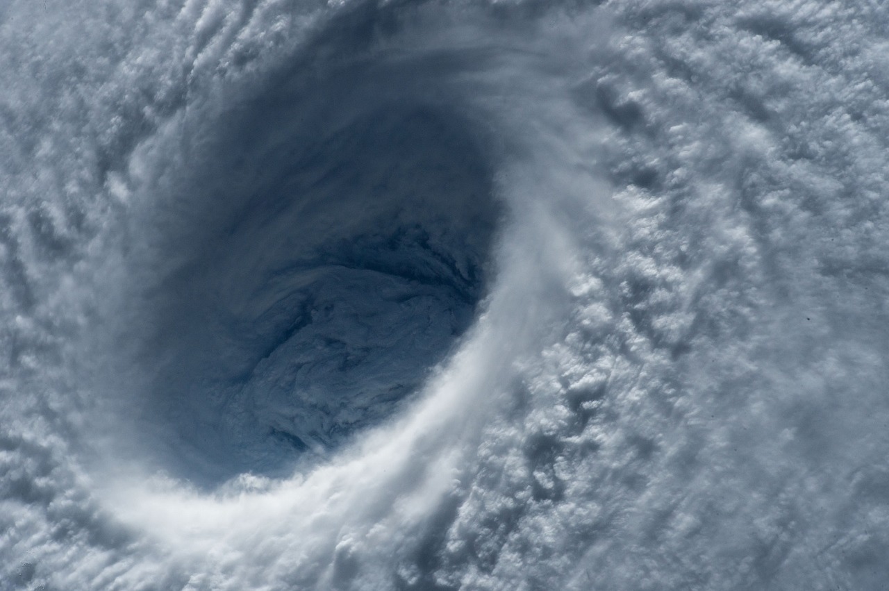 The Eye of a Hurricane_Image